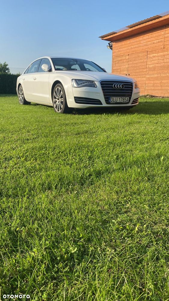 Audi A8 4.2 FSI L Quattro - 2