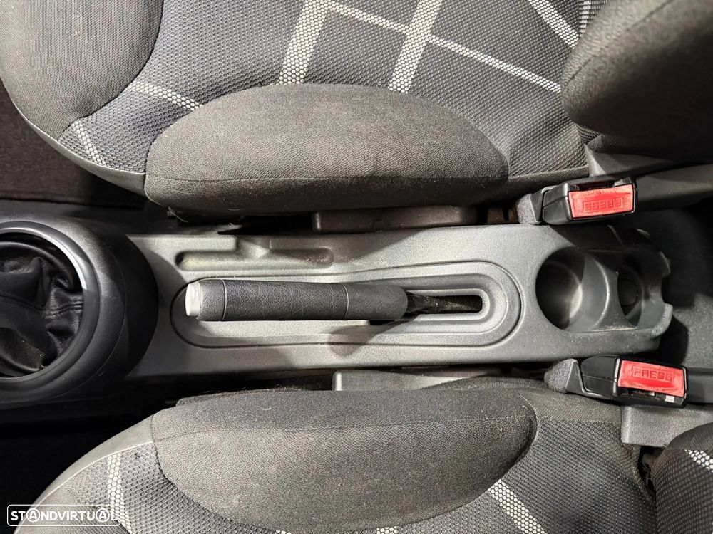 Citroën C2 1.4 HDi VTR - 28