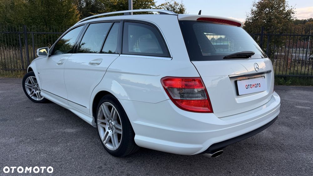 Mercedes-Benz Klasa C 180 Kompressor BlueEFFICIENCY Avantgarde - 23
