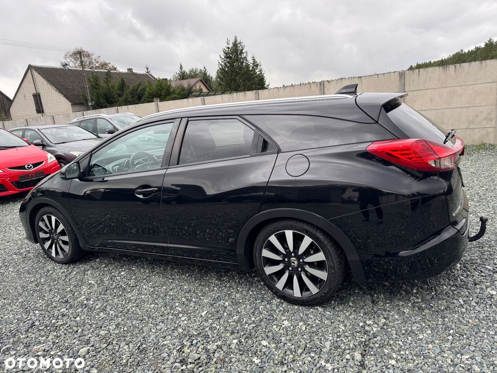 Honda Civic 1.6 i-DTEC Comfort Black Edition - 4