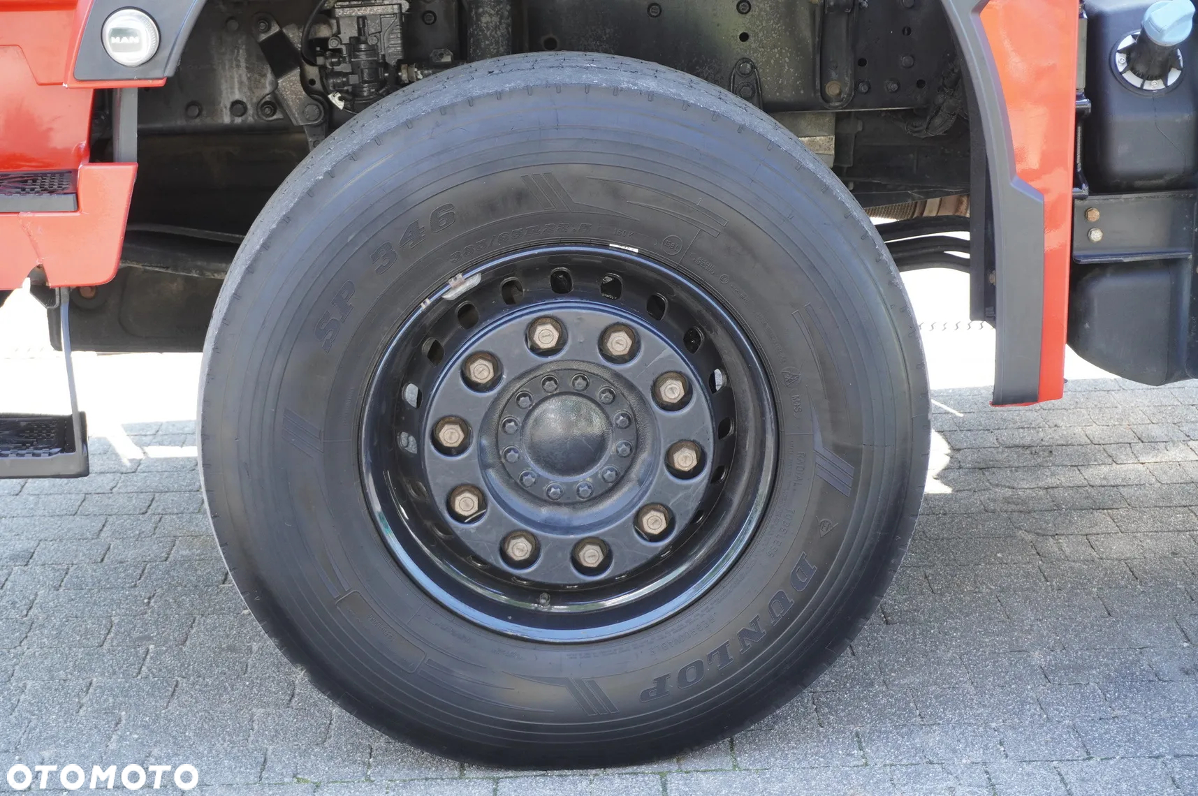 MAN TGS 33.510 / 6x4 / Kab. sypialna - 12