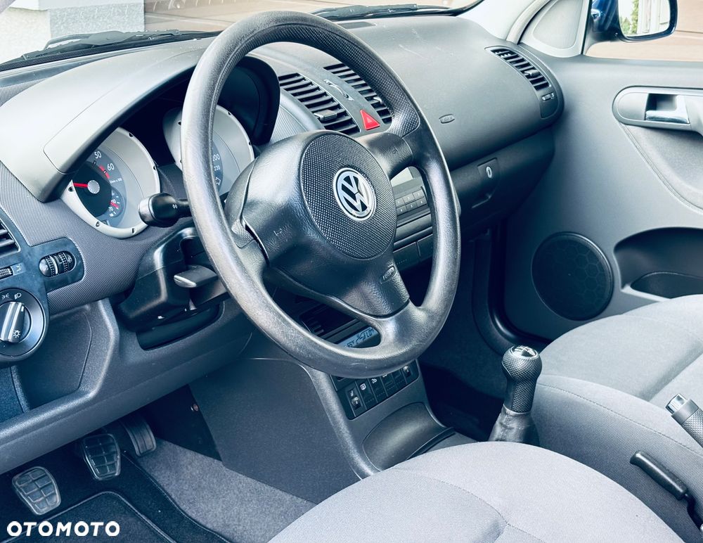 Volkswagen Polo 1.4 Highline - 12