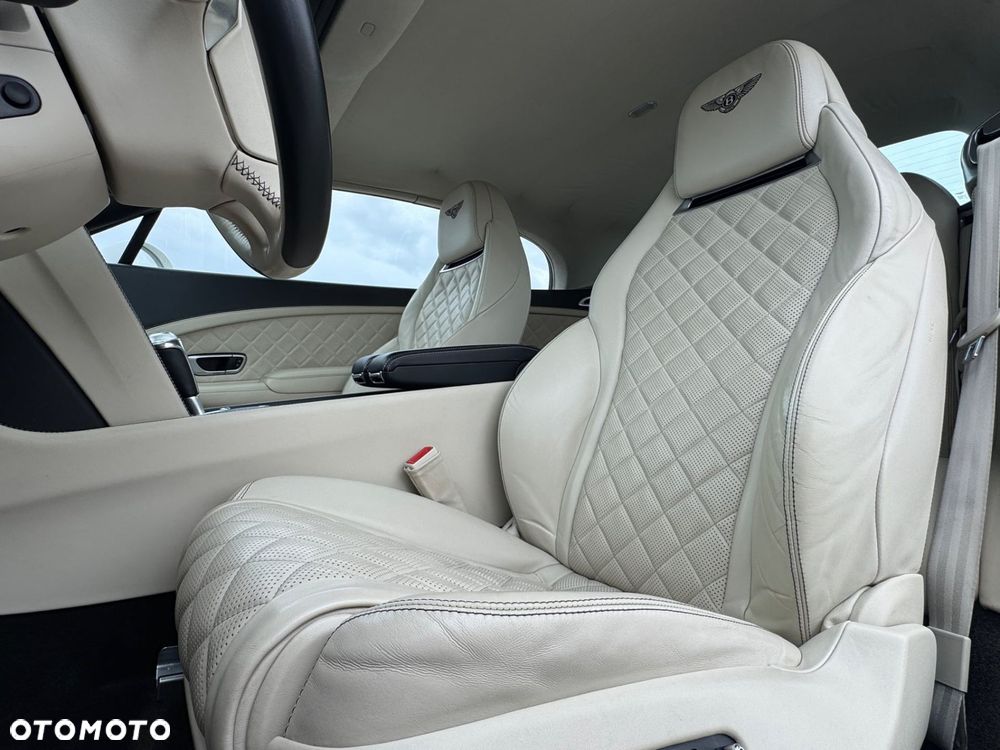 Bentley Continental GT - 15