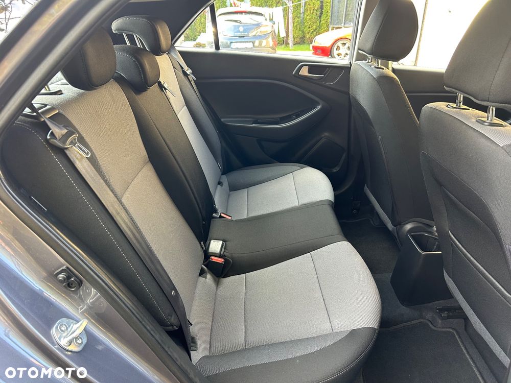 Hyundai i20 1.4 Active Premium - 27