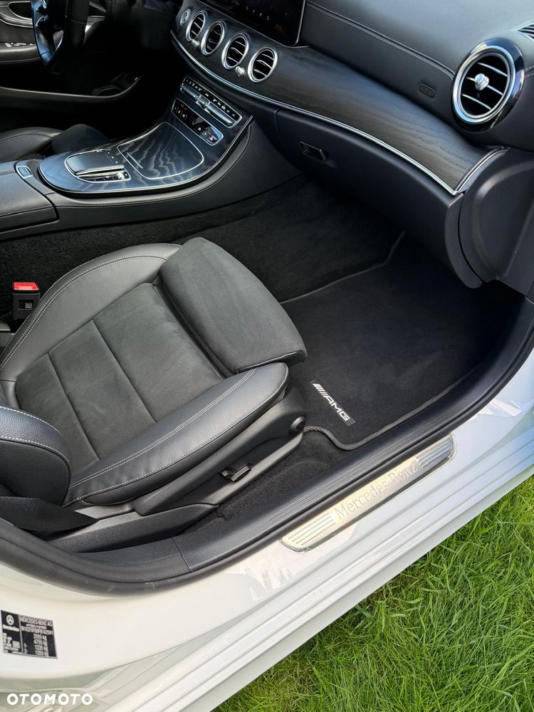 Mercedes-Benz Klasa E 220 d mHEV 4-Matic AMG 9G-Tronic - 16