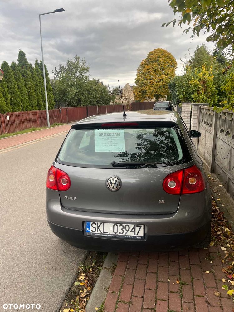 Volkswagen Golf 2005 photo 3
