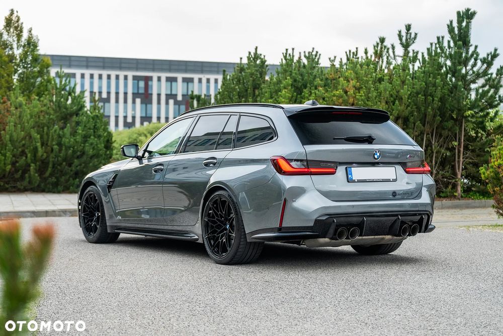 BMW M3 2024 photo 3