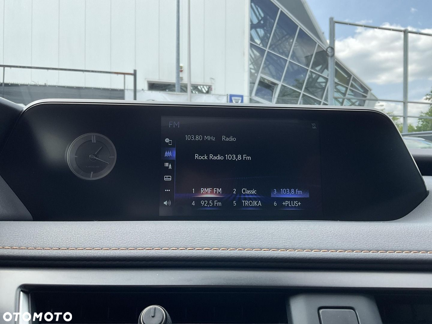 Lexus UX - 26