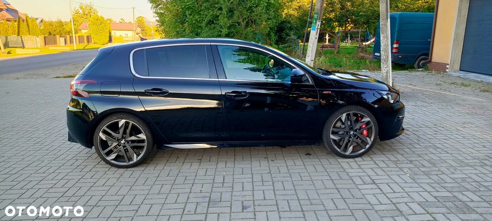 Peugeot 308 2020 photo 3
