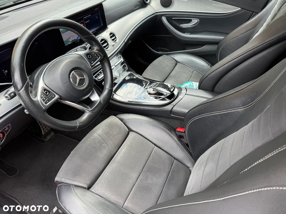 Mercedes-Benz Klasa E 220 d 4-Matic 9G-TRONIC - 9