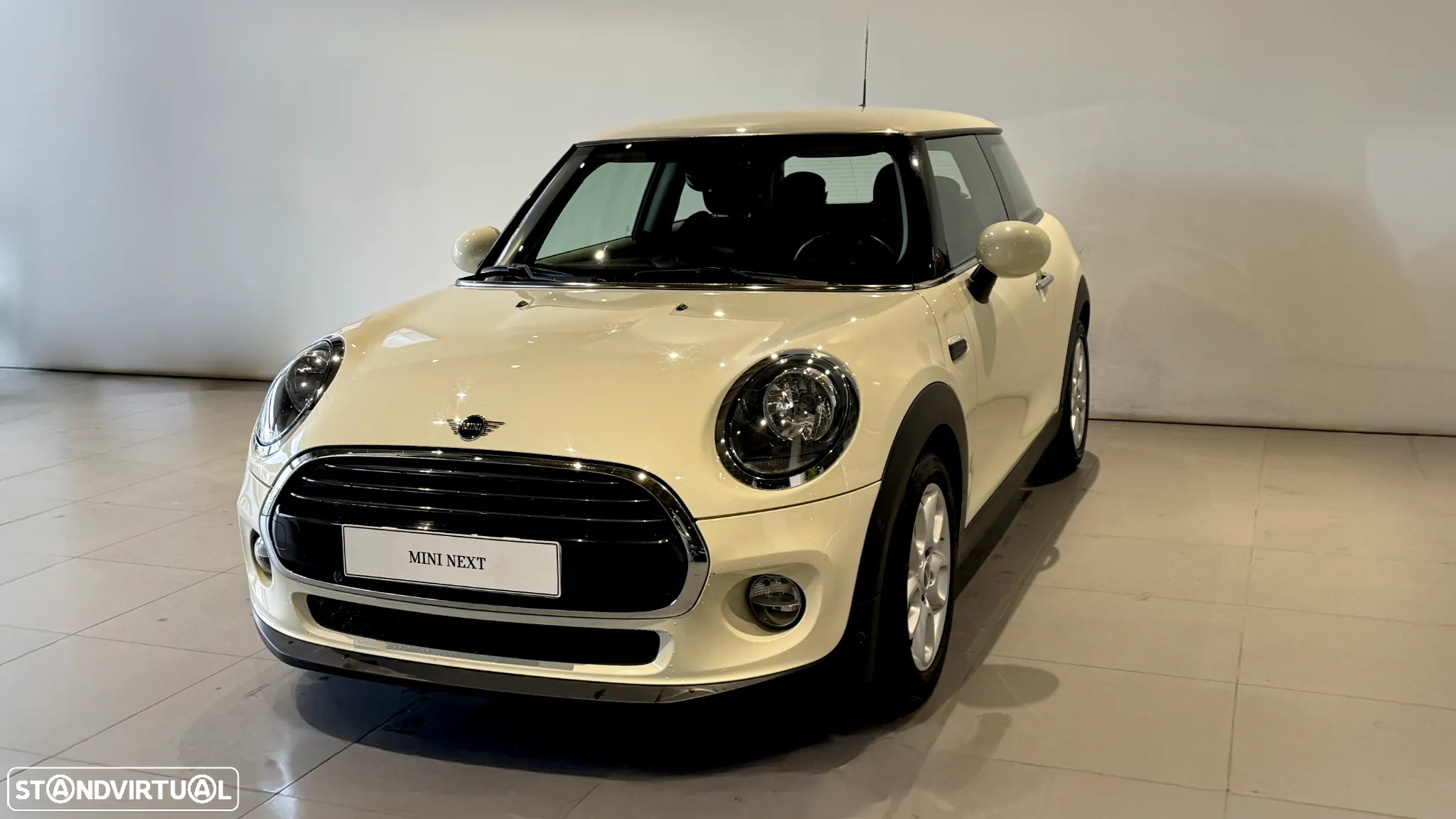 MINI 3 Portas Cooper D Auto - 4