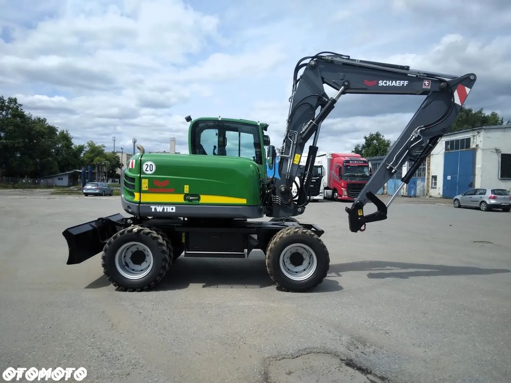Schaeff TW110 koparka kołowa 4x4 - 8