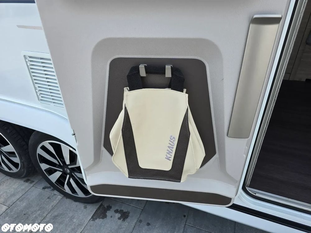 KNAUS KNAUS SUDWIND 750 UD - 25