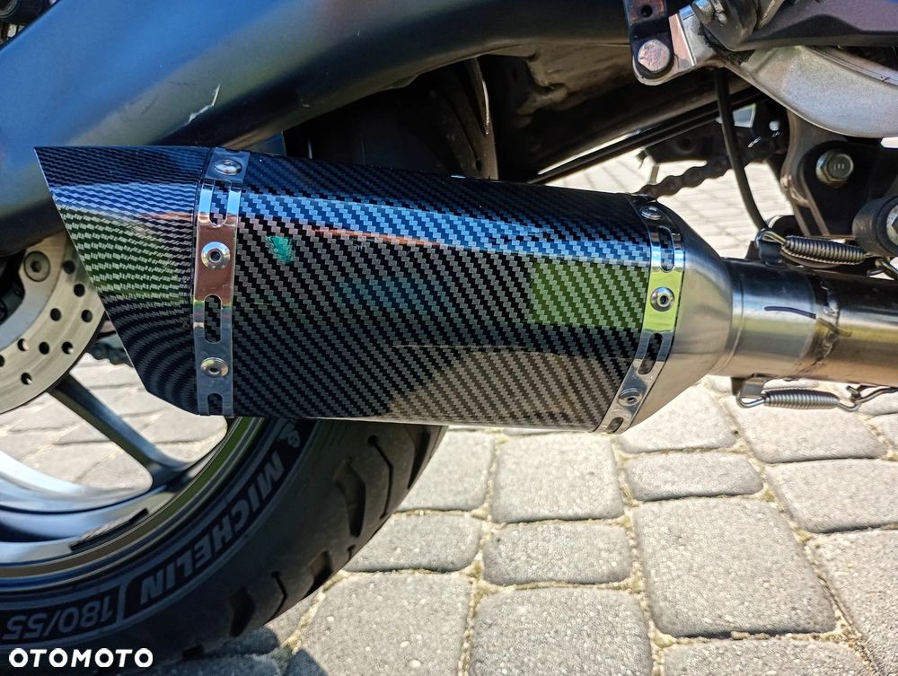 Yamaha MT - 7