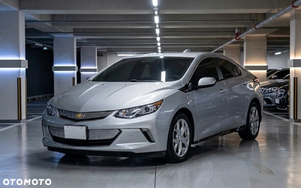 Chevrolet Volt - 2