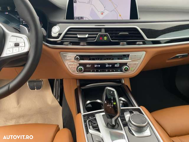 BMW Seria 7 - 12