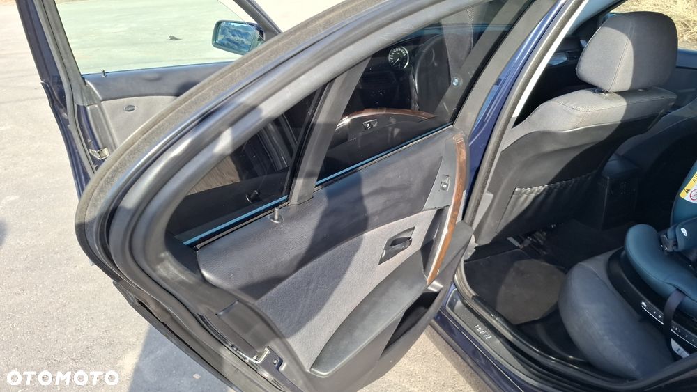 BMW Seria 5 - 16