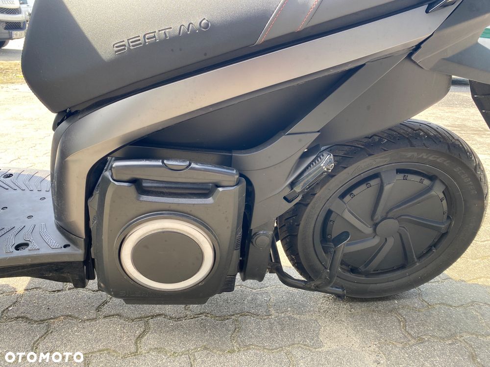 Seat MÓ - 11