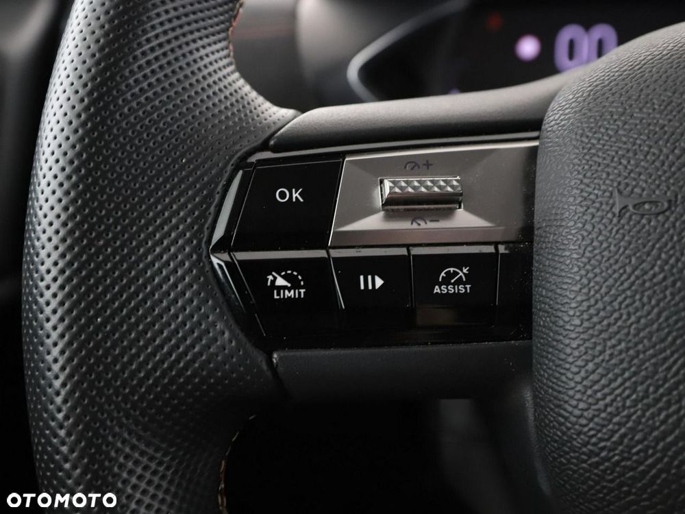 DS Automobiles DS 3 Crossback PureTech 100 Performance Line - 32
