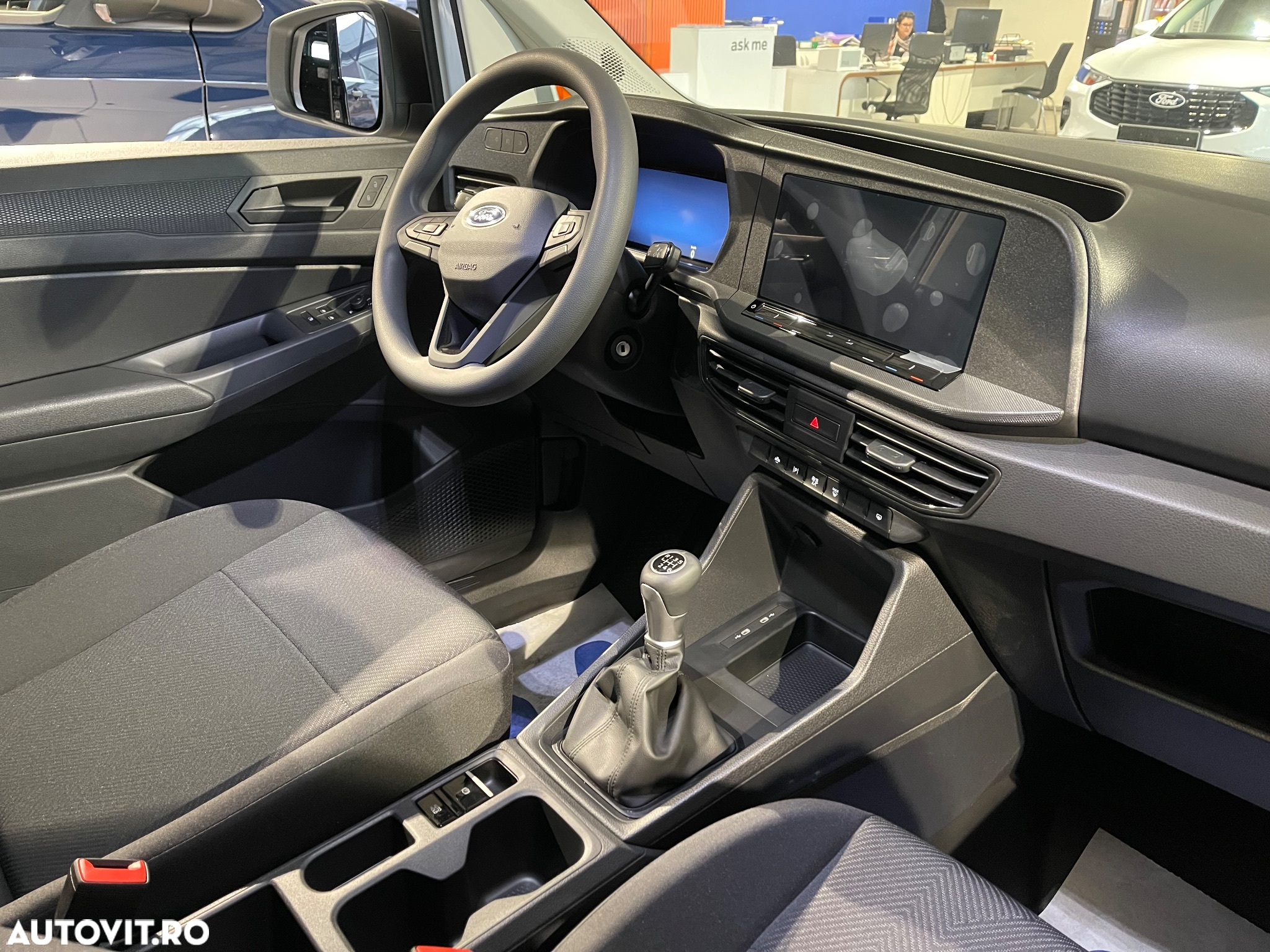Ford Transit Connect - 6
