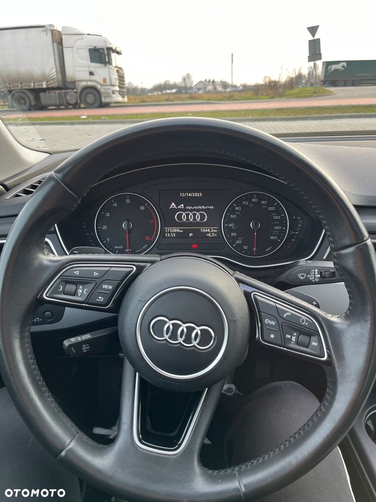Audi A4 Limousine - 14