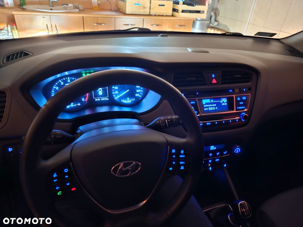 Hyundai i20 1.4 Comfort - 9