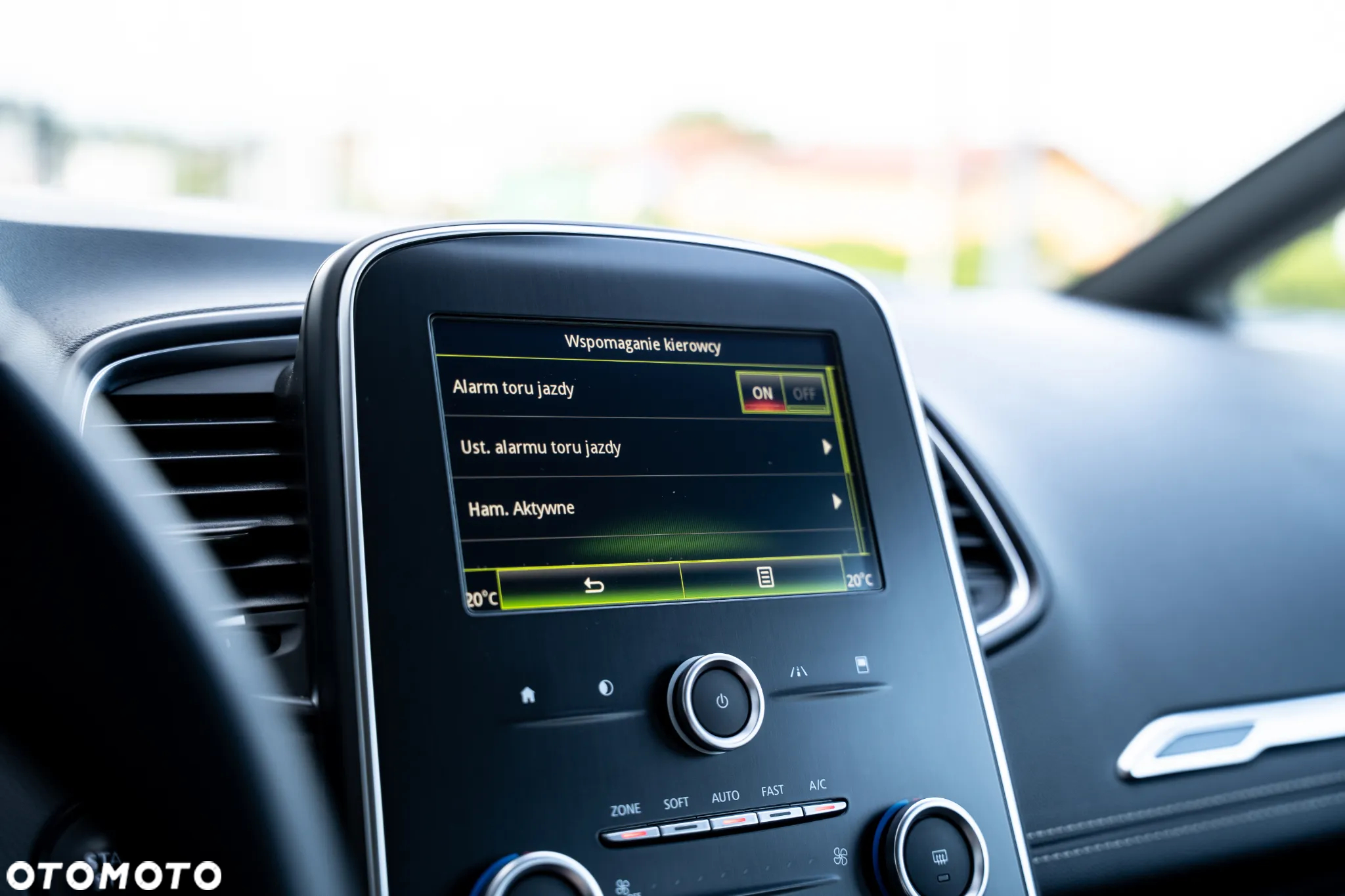 Renault Scenic 1.3 TCe Energy Intens EDC - 19