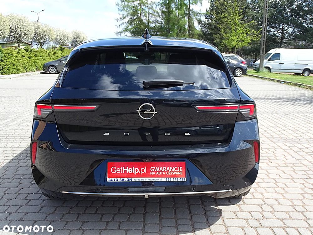 Opel Astra 1.2 Turbo GS - 13