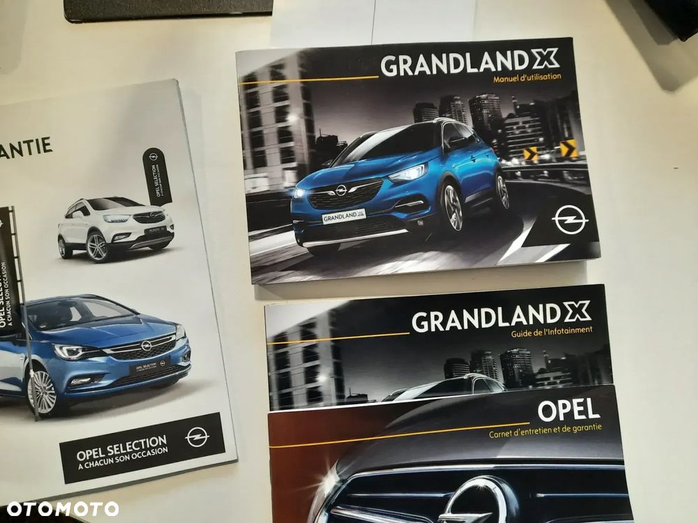 Opel Grandland X 1.2 Start/Stop Automatik Business Edition - 12