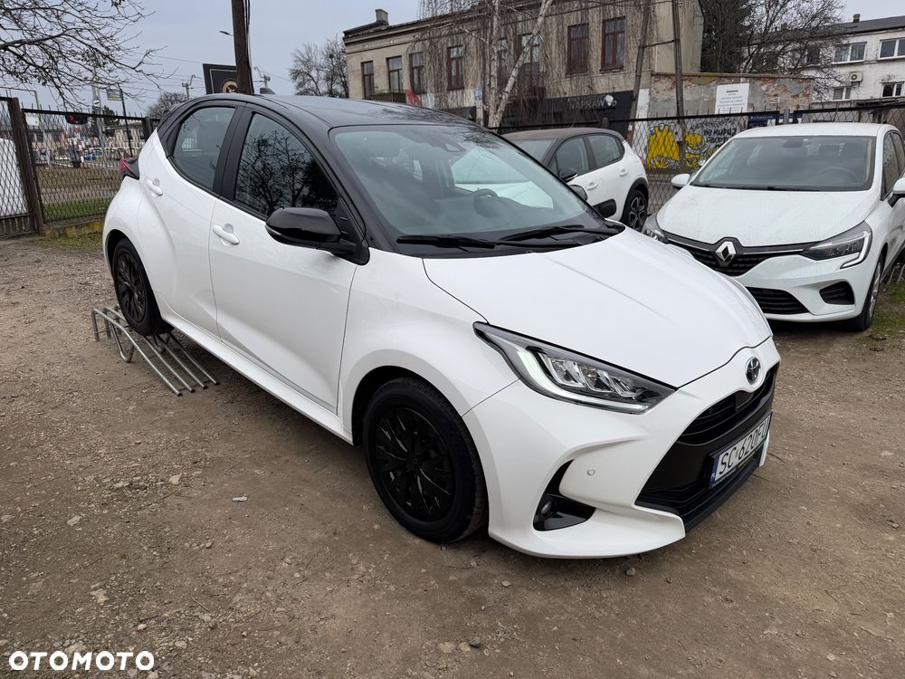 Toyota Yaris Hybrid 1.5 Executive - 4