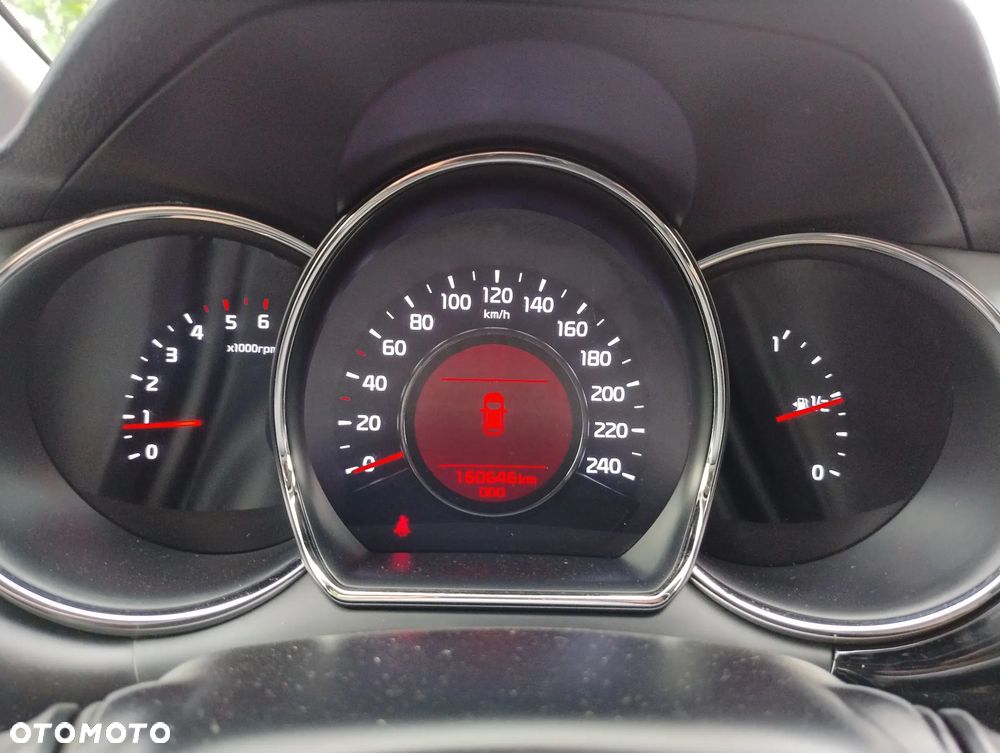 Kia Ceed - 12