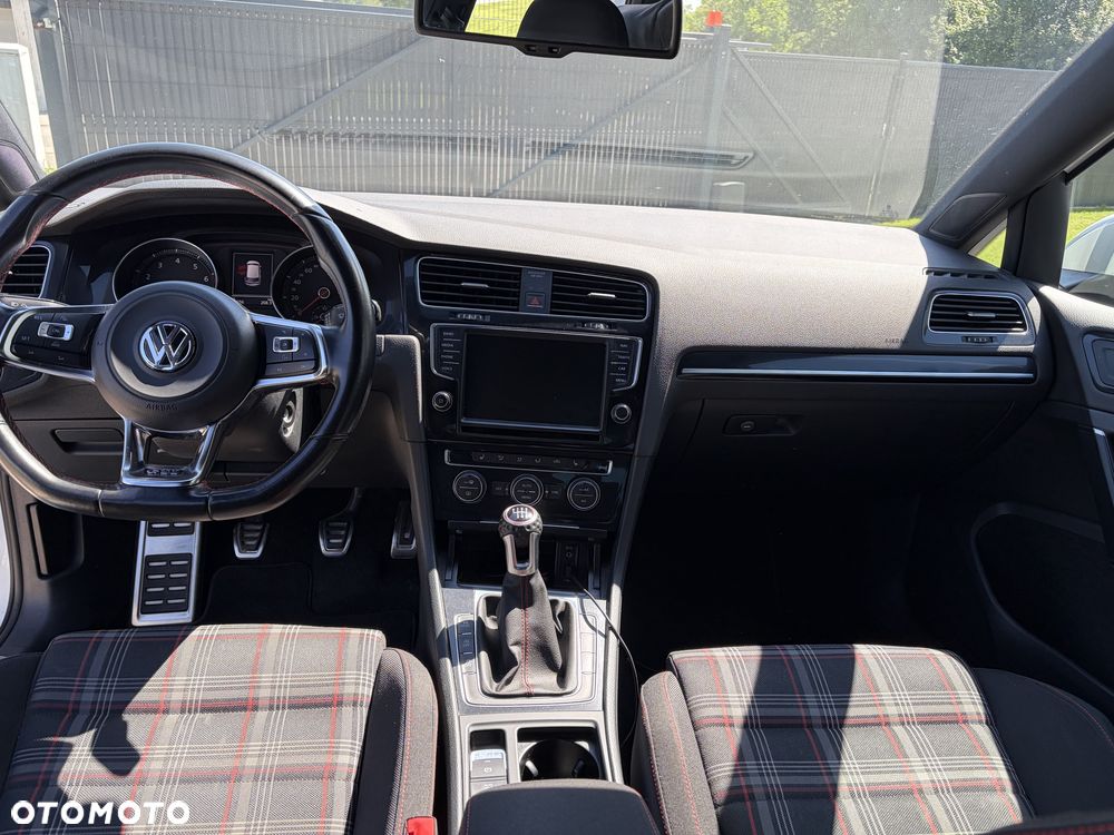 Volkswagen Golf 2.0 TSI BMT GTI Performance - 7