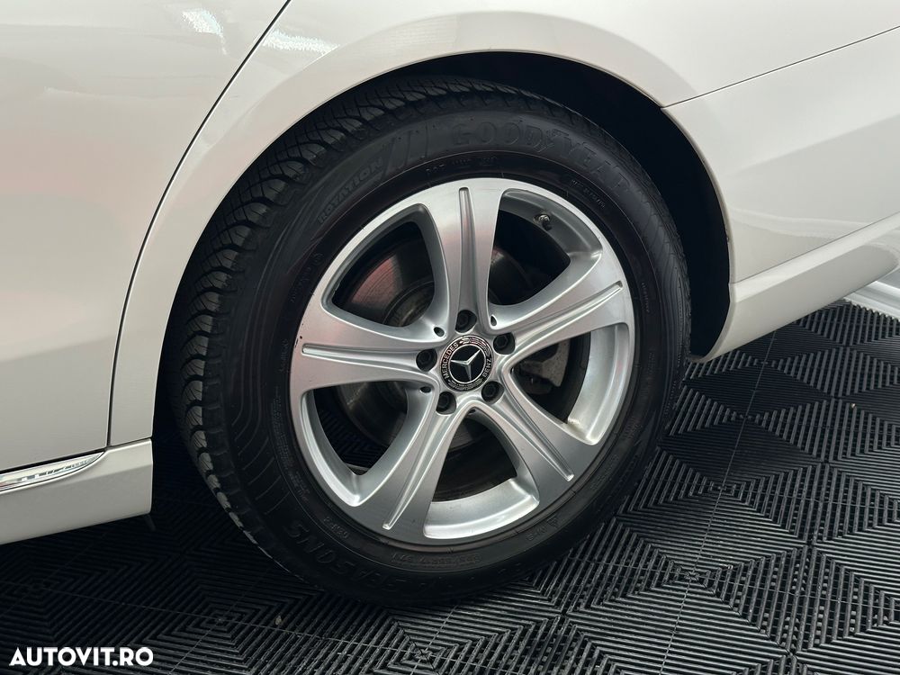 Mercedes-Benz E 220 d 9G-TRONIC Avantgarde - 40