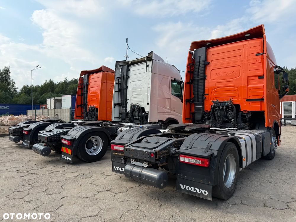 Volvo FH 500 ALUFELGI / HYDRAULIKA HYVA DWUOBWODOWA / TYLKO 577 153 KM PRZEBIEGU / ŁADNE OPONY / KSENONY / LED / BARDZO ŁADNY STAN / 3 SZTUKI !! - 4
