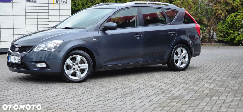 Kia Ceed 1.4 CVVT Dream-Team Edition - 7