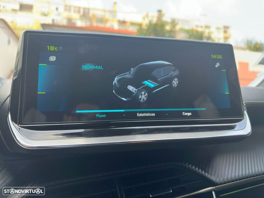 Peugeot e-2008 50 kWh GT - 19