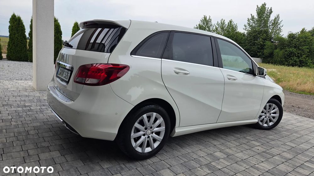 Mercedes-Benz Klasa B 200 (BlueEFFICIENCY) 7G-DCT - 4