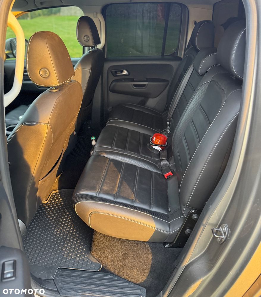 Volkswagen Amarok - 14