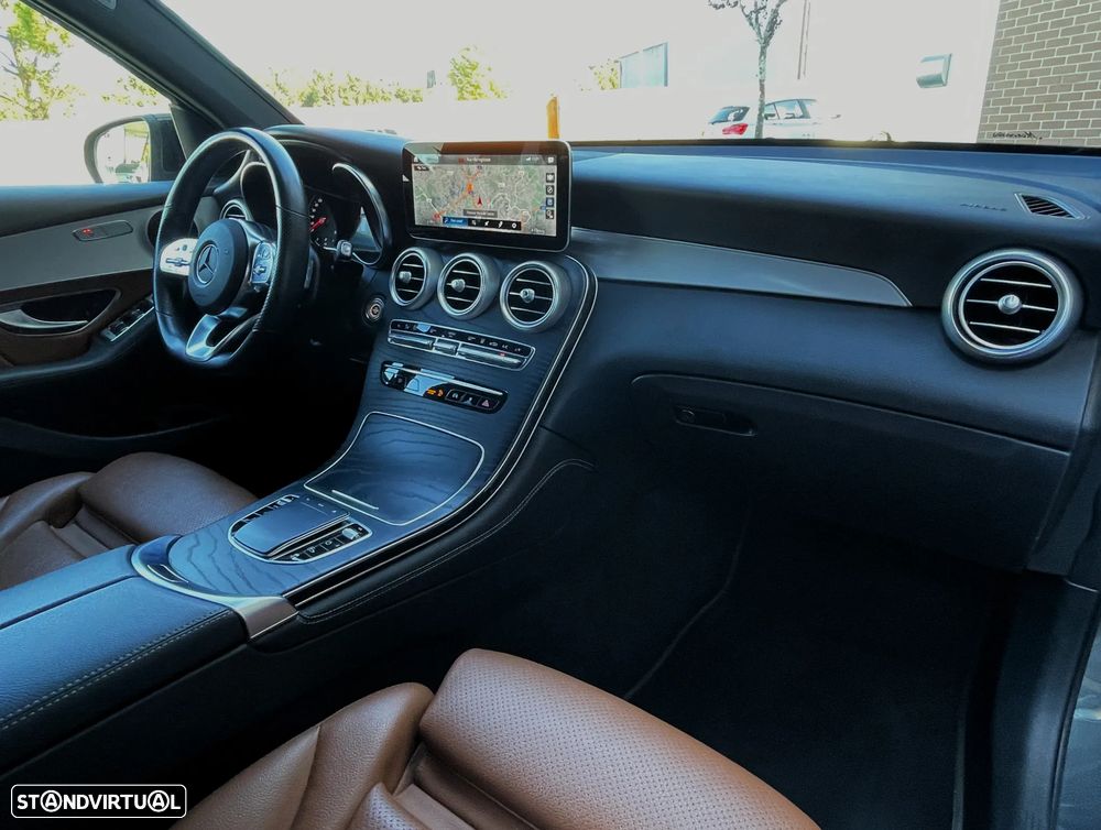 Mercedes-Benz GLC 300 de 4Matic 9G-TRONIC AMG Line Plus - 24