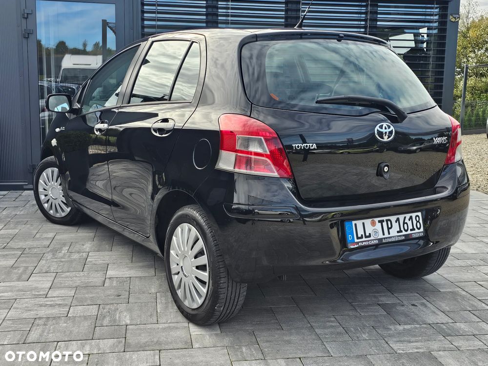 Toyota Yaris 1.33 Luna - 29