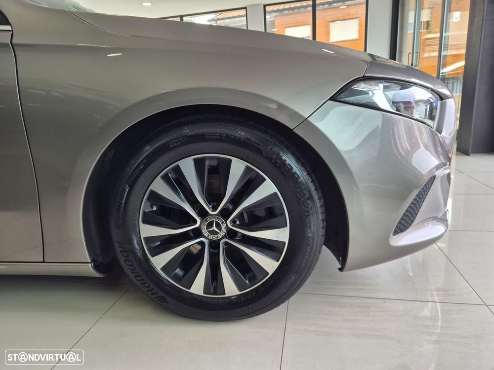 Mercedes-Benz A 180 d Style Plus - 9