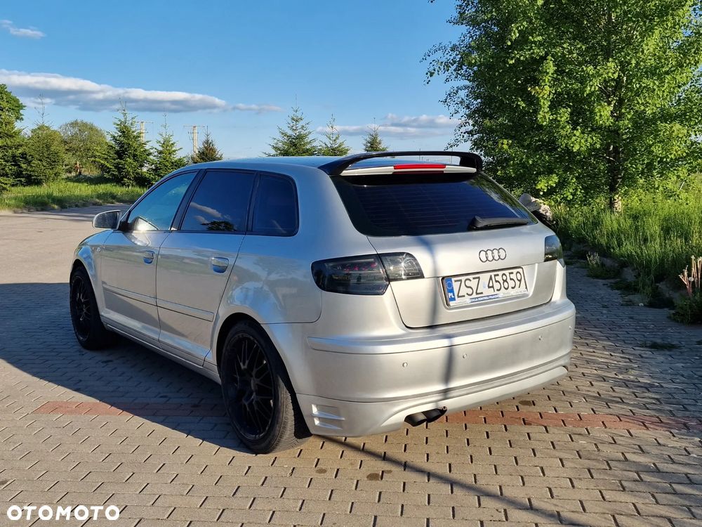 Audi A3 Sportback 2.0 TDI DPF Ambiente - 6