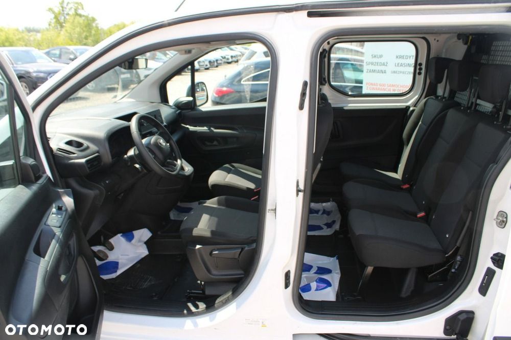 Toyota Proace City - 14