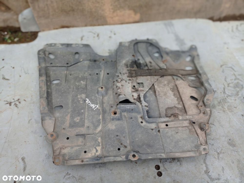 osłona pod silnik mitsubishi lancer viii x sportback 5379a259 - 1