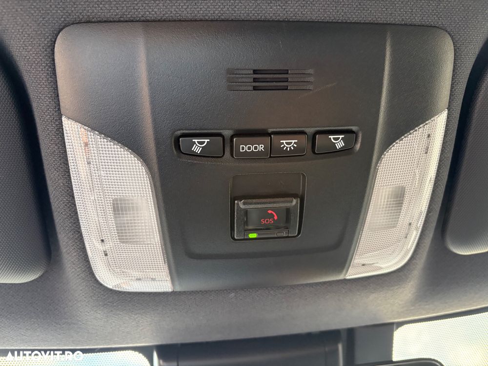 Toyota Corolla 1.8 HSD Exclusive interior Negru - 14
