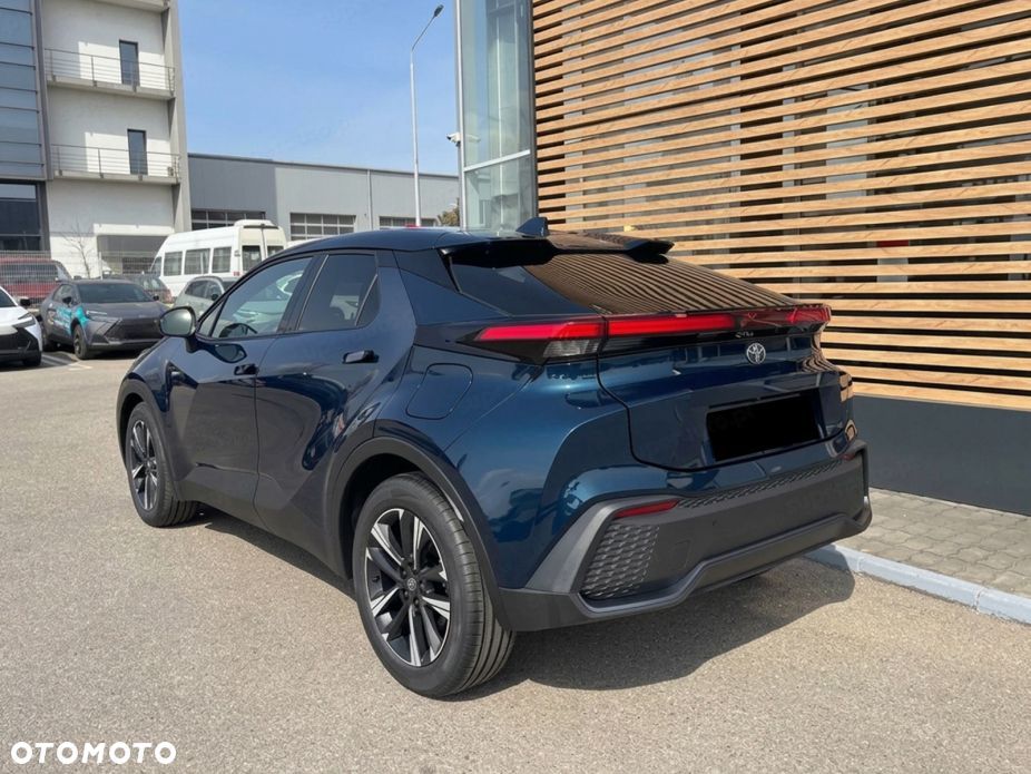 Toyota C-Hr 2026 photo 3