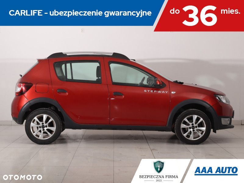 Dacia Sandero - 8