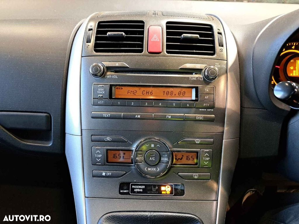 Set amortizoare spate Toyota Auris 2008 HATCHBACK 1.6 i 1ZRFE - 9