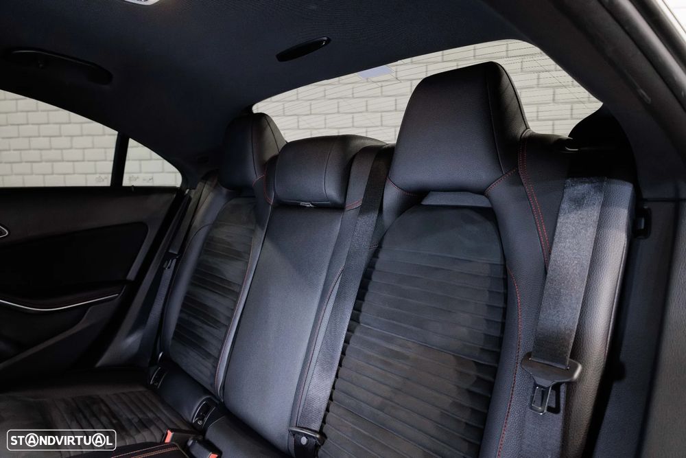 Mercedes-Benz CLA 180 d AMG Line Aut. - 12
