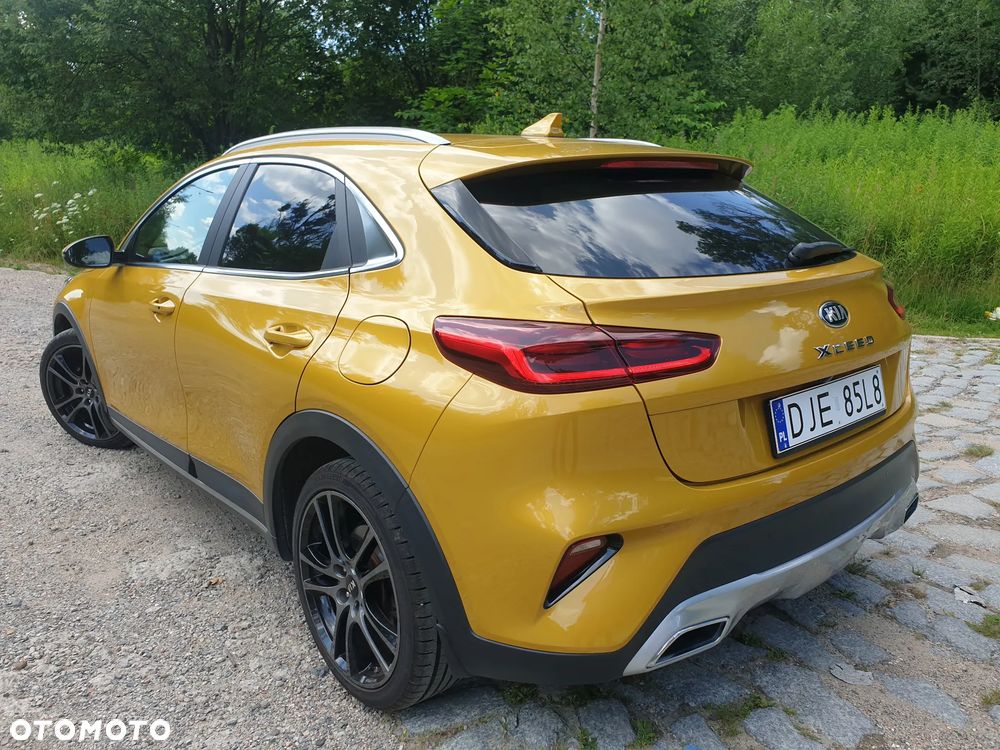 Kia XCeed 1.5 T-GDI L Business Line DCT - 18